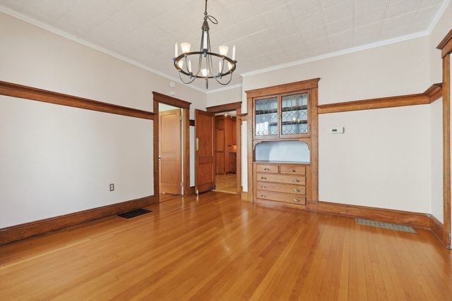 39 Sedgwick St 1, Boston, MA 02130