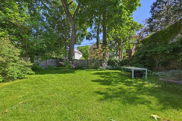 39 Sedgwick St 1, Boston, MA 02130