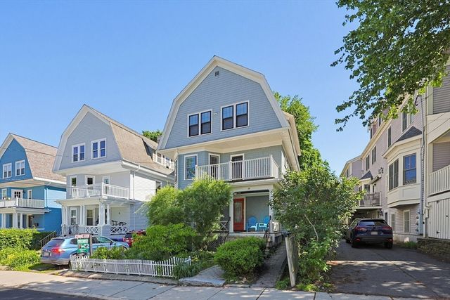 39 Sedgwick St 1, Boston, MA 02130