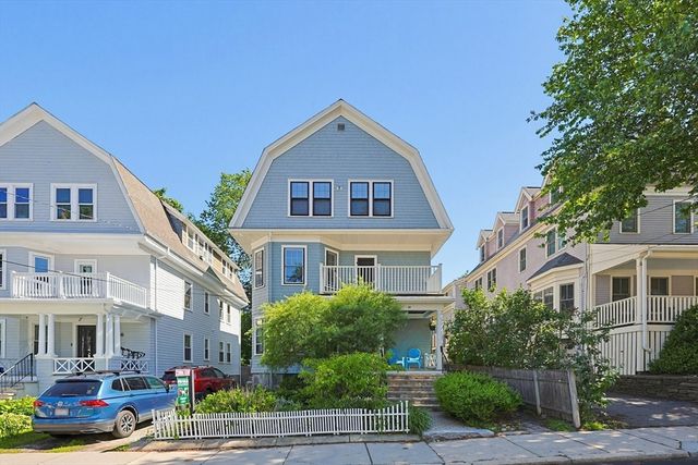 39 Sedgwick St 1, Boston, MA 02130