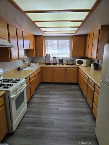 2598 Ayala 77, Rialto, CA 92377
