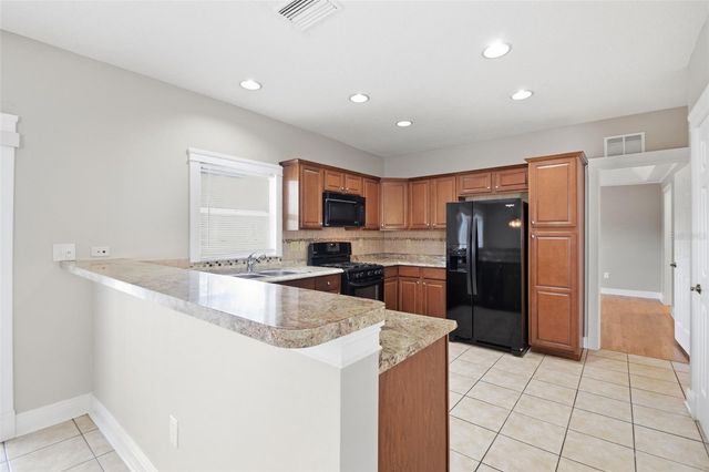 6409 BRIDGECREST DRIVE, Lithia, FL 33547