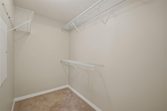 6409 BRIDGECREST DRIVE, Lithia, FL 33547