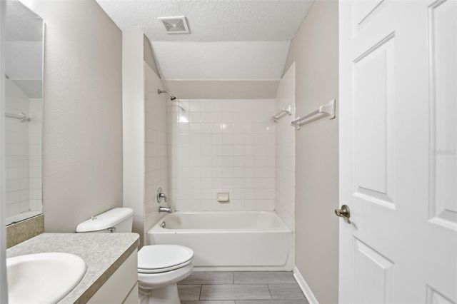6409 BRIDGECREST DRIVE, Lithia, FL 33547