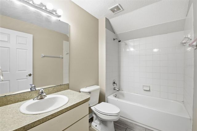 6409 BRIDGECREST DRIVE, Lithia, FL 33547