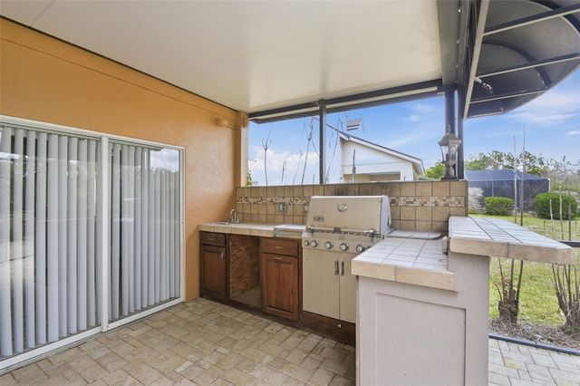 6409 BRIDGECREST DRIVE, Lithia, FL 33547