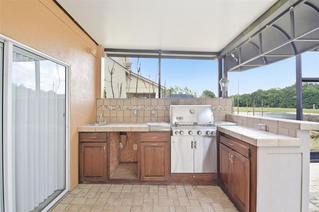 6409 BRIDGECREST DRIVE, Lithia, FL 33547