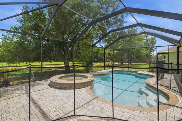 6409 BRIDGECREST DRIVE, Lithia, FL 33547