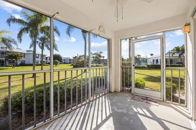 806 SE Central Parkway 6, Stuart, FL 34994