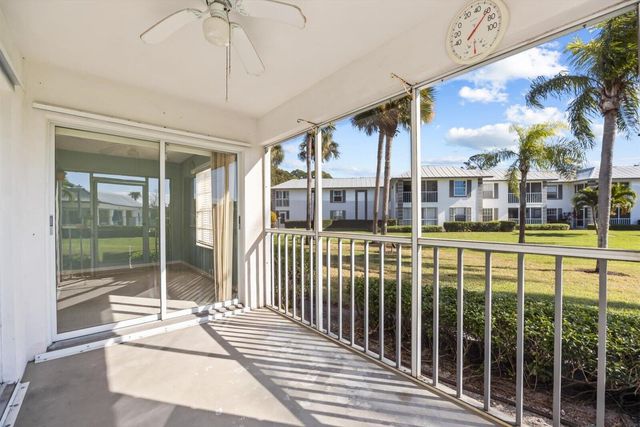 806 SE Central Parkway 6, Stuart, FL 34994