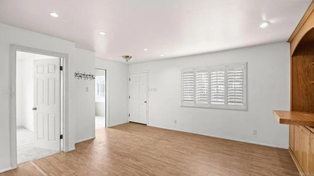 402 Santa Barbara Street, Oceanside, CA 92058