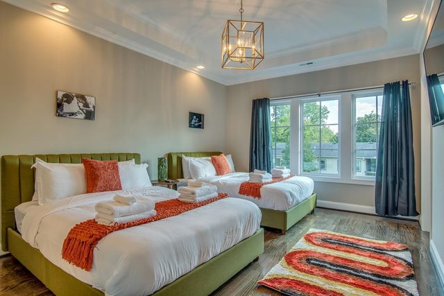 2125 Acklen Ave Unit B, Nashville, TN 37212