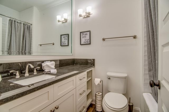 2125 Acklen Ave Unit B, Nashville, TN 37212