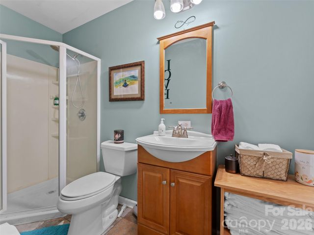 103 Old Southside Road, Saluda, NC 28773