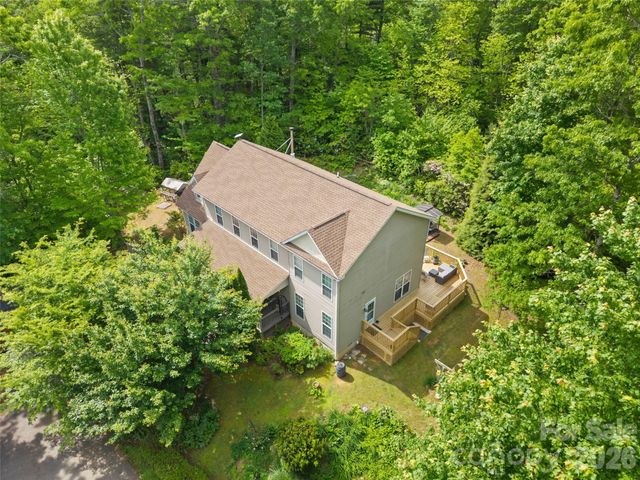 103 Old Southside Road, Saluda, NC 28773