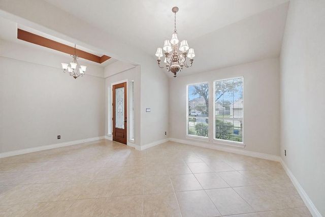 527 Jordan Creek Court, League City, TX 77573