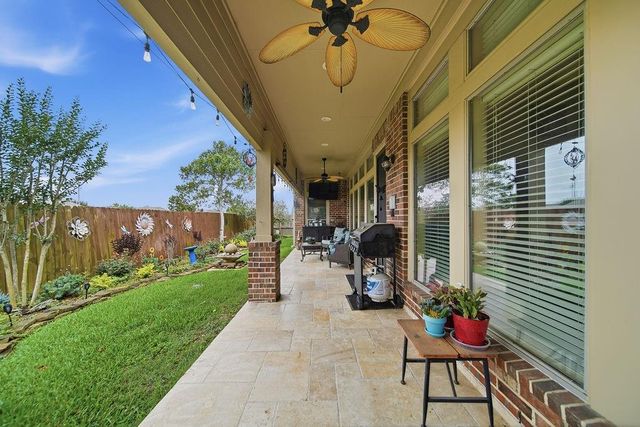 527 Jordan Creek Court, League City, TX 77573