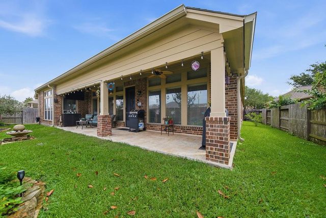 527 Jordan Creek Court, League City, TX 77573