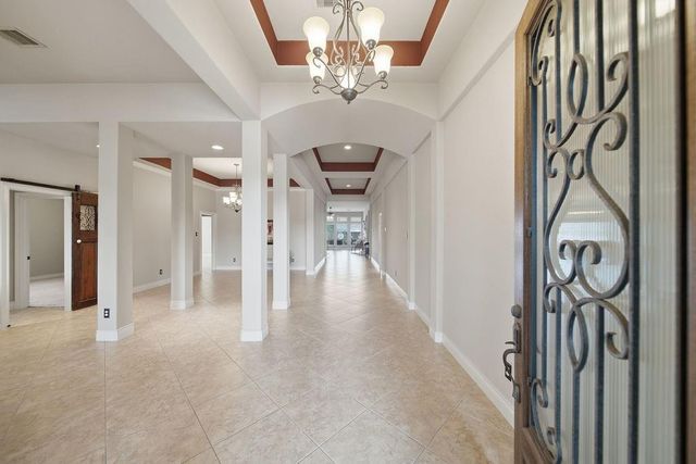 527 Jordan Creek Court, League City, TX 77573