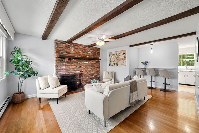 7 Bradford Court, Marblehead, MA 01945