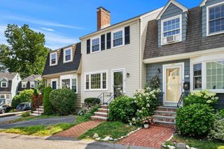 7 Bradford Court, Marblehead, MA 01945