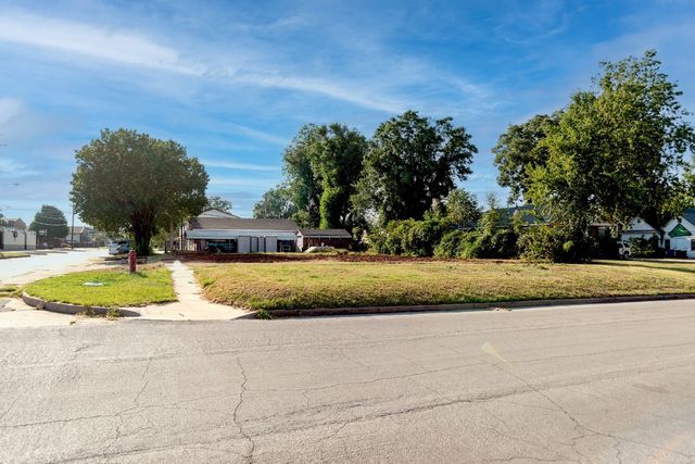 424 S Husband Street, Stillwater, OK 74074