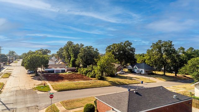424 S Husband Street, Stillwater, OK 74074