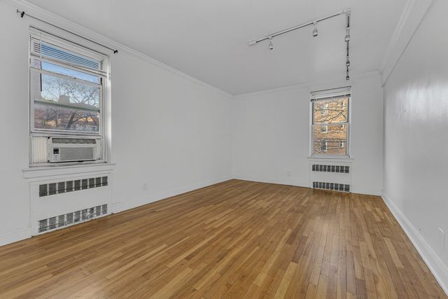 6505 Yellowstone Blvd Apt 2E, New York City, NY 11375