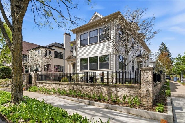 1768 Fremont Avenue S, Minneapolis, MN 55403