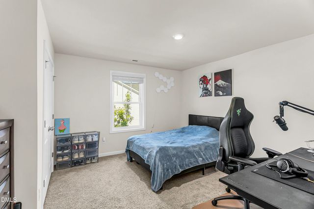 400 Flat River Run, Hillsborough, NC 27278