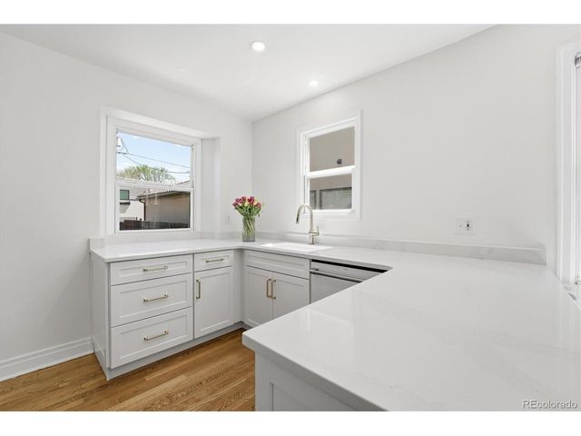 1208 S Elizabeth St, Denver, CO 80210