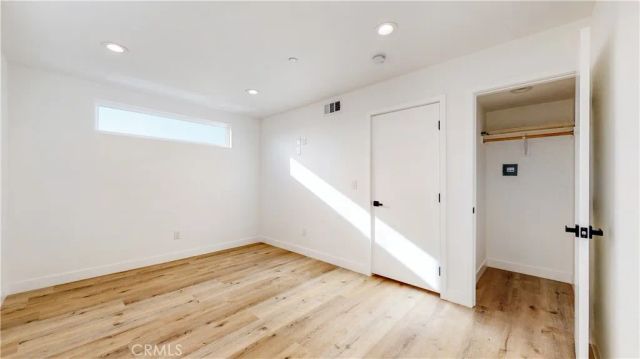 638 Serrano, Los Angeles, CA 90004