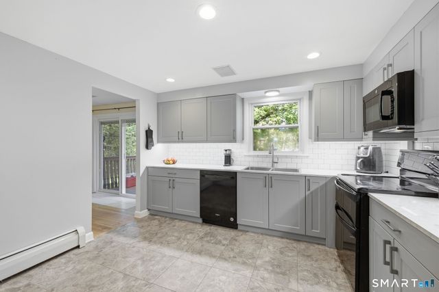 81 Warren Avenue, Vernon, CT 06066