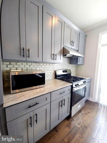 2526 W OXFORD ST, Philadelphia, PA 19121