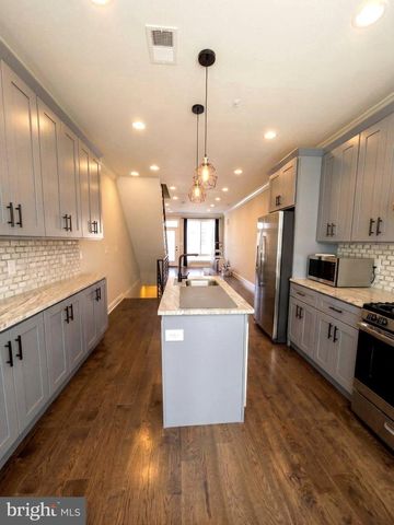 2526 W OXFORD ST, Philadelphia, PA 19121