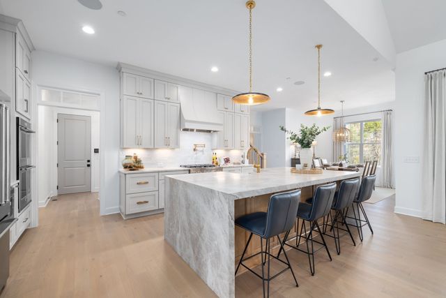 1800 Mariner Ln, Brentwood, TN 37027