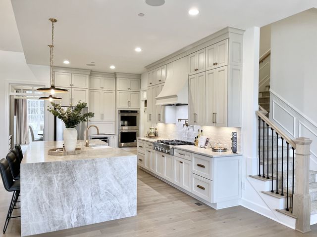 1800 Mariner Ln, Brentwood, TN 37027