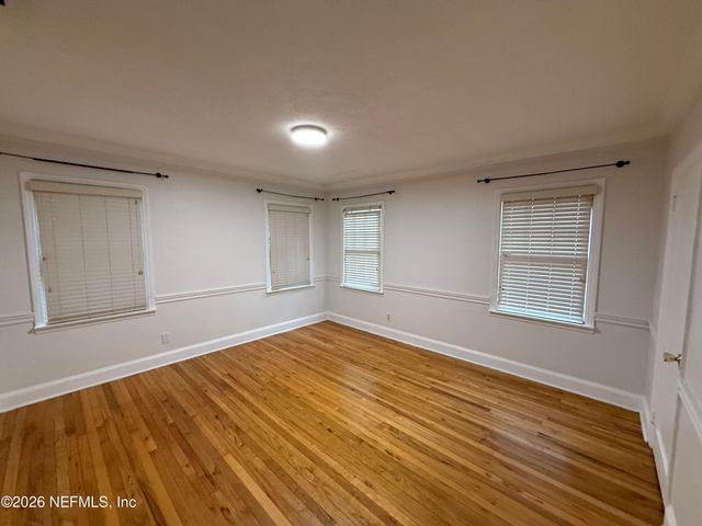 6946 OAKWOOD Street, Jacksonville, FL 32208