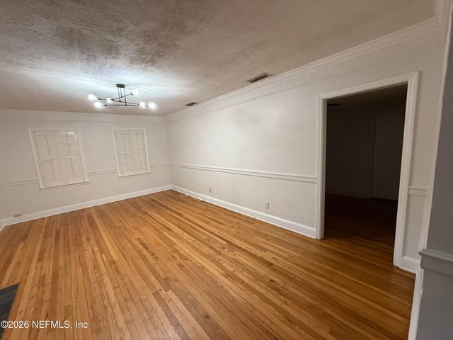 6946 OAKWOOD Street, Jacksonville, FL 32208