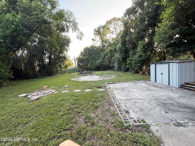 6946 OAKWOOD Street, Jacksonville, FL 32208