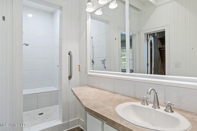 625 Pennsylvania Avenue, Jackson, MS 39216