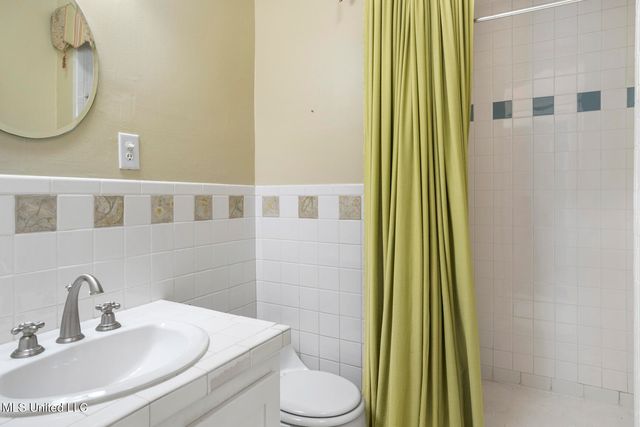 625 Pennsylvania Avenue, Jackson, MS 39216