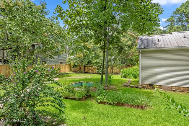 625 Pennsylvania Avenue, Jackson, MS 39216