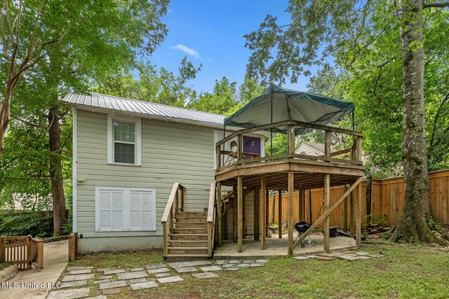 625 Pennsylvania Avenue, Jackson, MS 39216