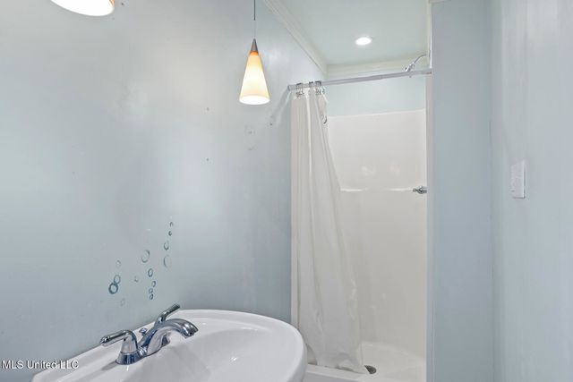 625 Pennsylvania Avenue, Jackson, MS 39216