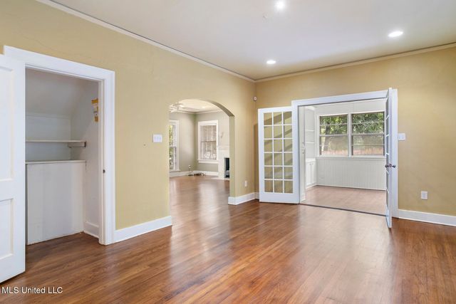 625 Pennsylvania Avenue, Jackson, MS 39216