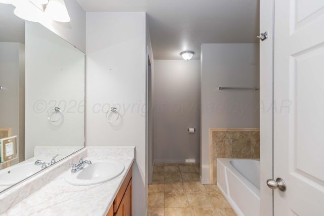 4502 S ROBERTS Street, Amarillo, TX 79118