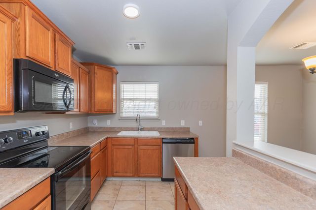 4502 S ROBERTS Street, Amarillo, TX 79118