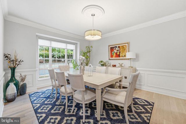 705 N ASHTON ST, Alexandria, VA 22312