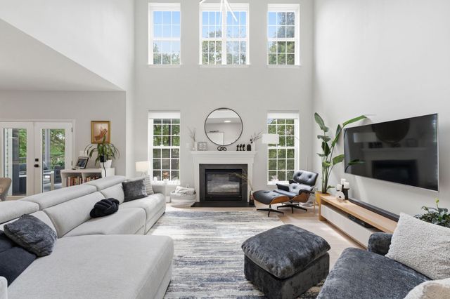 705 N ASHTON ST, Alexandria, VA 22312